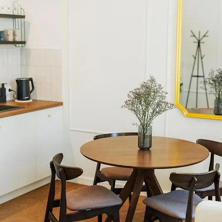 Kollataja 23 * فروتسواف