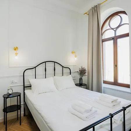 Kollataja 23 * فروتسواف