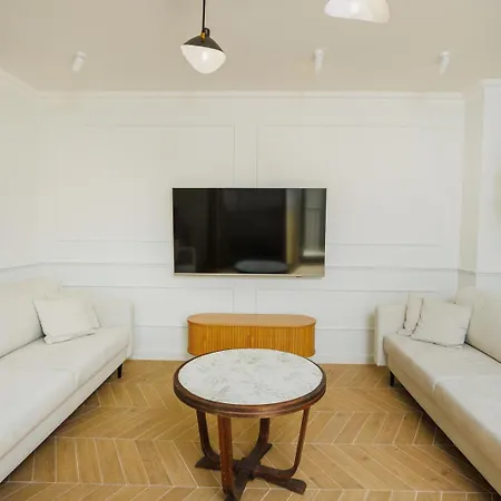 Kollataja 23 * فروتسواف